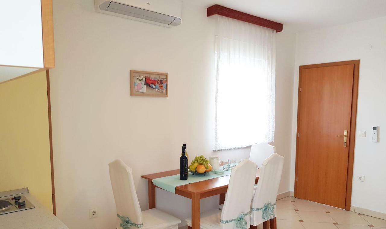 Apartments Mrkonja マトゥリ エクステリア 写真